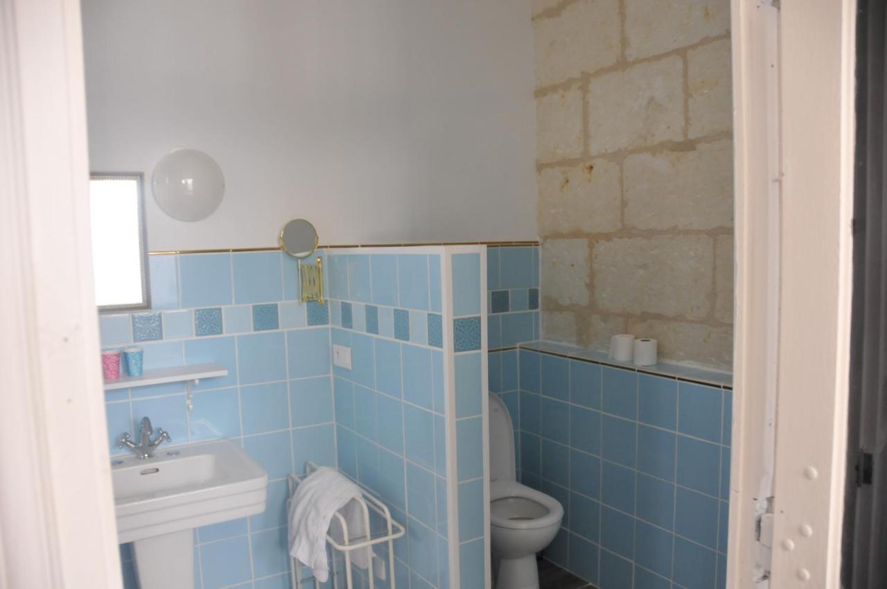 La Terrasse Facon Giverny - Gite 2 Personnes - Brain-sur-Allonnes Εξωτερικό φωτογραφία